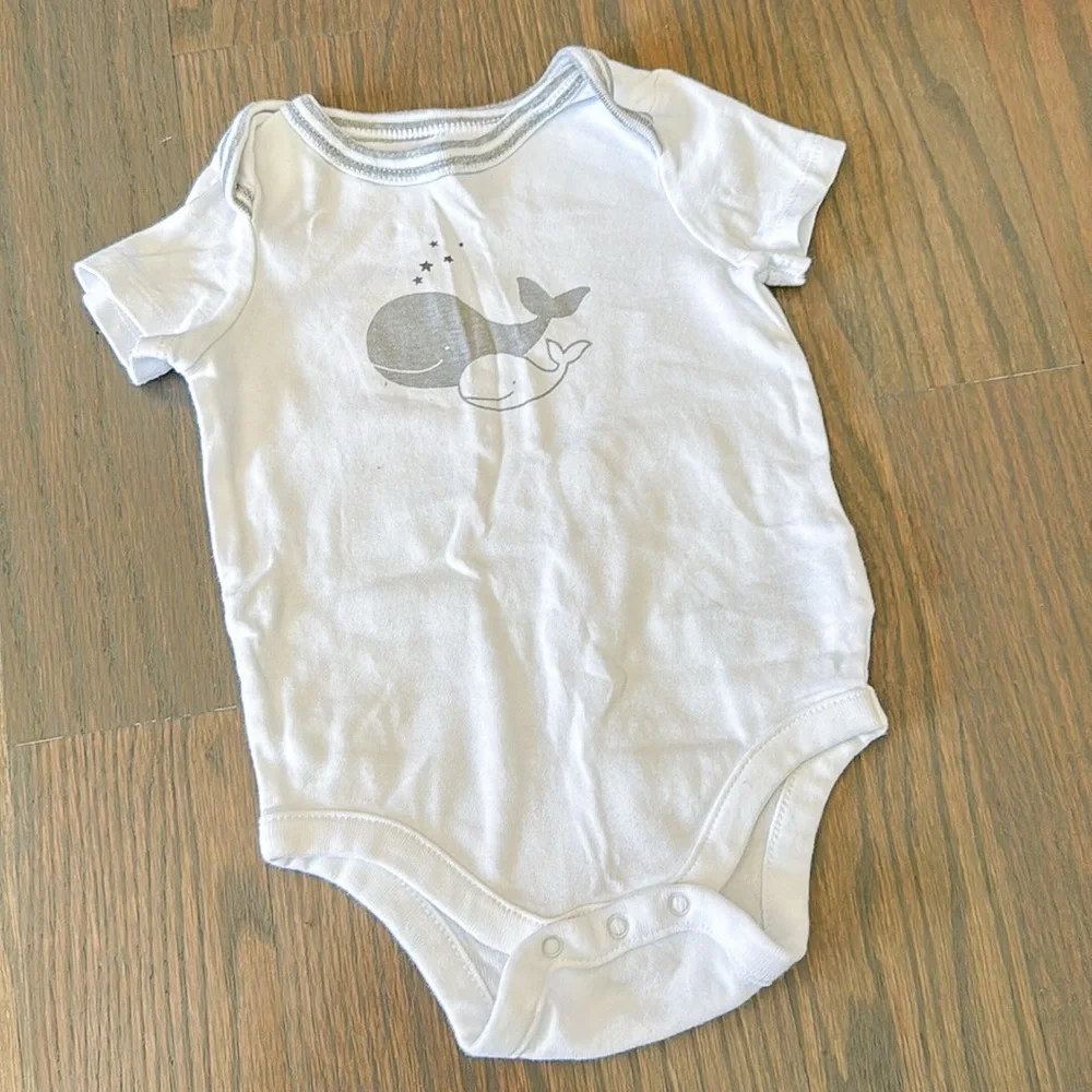 BabyGap 4-Piece Baby Whale Outfit Set 6-9M